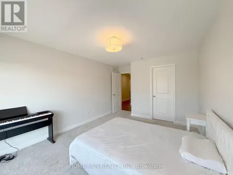 322 Lysander Place Ottawa ON K1K 4K7