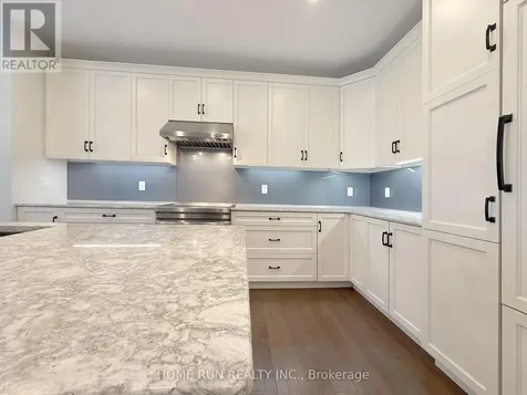 322 Lysander Place Ottawa ON K1K 4K7
