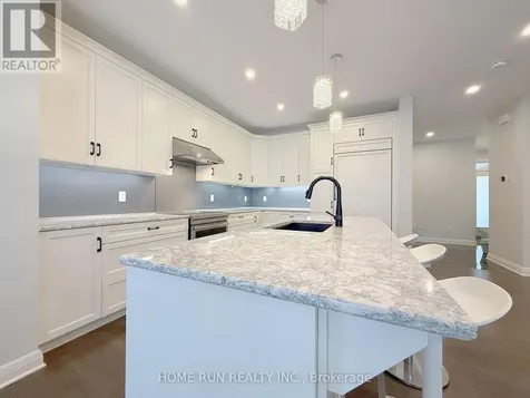 322 Lysander Place Ottawa ON K1K 4K7