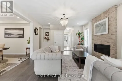 344 Sweetclover Way Ottawa ON K4A 1E6