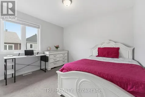 344 Sweetclover Way Ottawa ON K4A 1E6