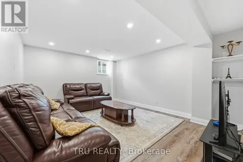 344 Sweetclover Way Ottawa ON K4A 1E6