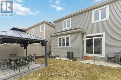 344 Sweetclover Way Ottawa ON K4A 1E6