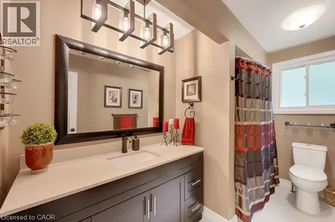 4162 Sutherland Crescent Burlington ON L7L 5G9