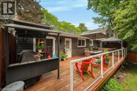 4162 Sutherland Crescent Burlington ON L7L 5G9
