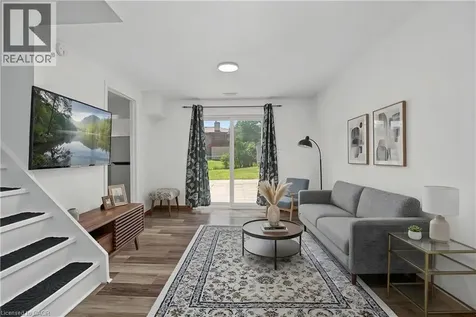 39 Southwood Drive Kitchener ON N2E 2E6