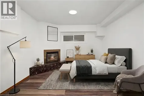 39 Southwood Drive Kitchener ON N2E 2E6