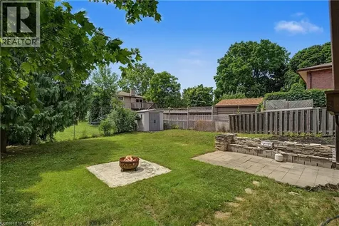 39 Southwood Drive Kitchener ON N2E 2E6