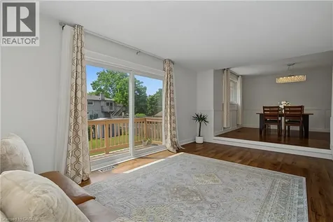 39 Southwood Drive Kitchener ON N2E 2E6