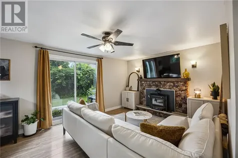 11 Michael Avenue Lively ON P3Y 1N1