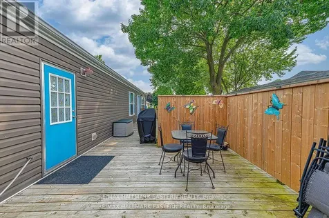 6 Hillview Drive Cobourg ON K9A 0X1
