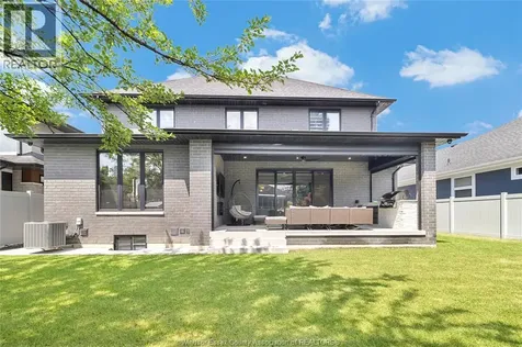 256 Xavier Circle Lakeshore ON N0R 1A0