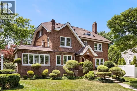 219 Jefferson Windsor ON N8S 2P5