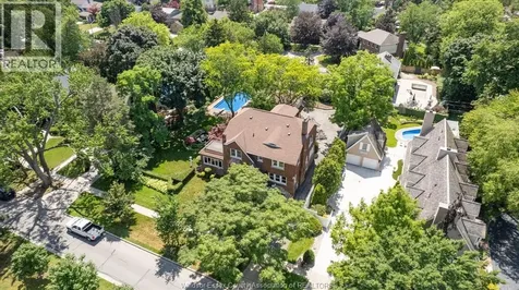 219 Jefferson Windsor ON N8S 2P5