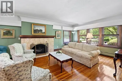 219 Jefferson Windsor ON N8S 2P5
