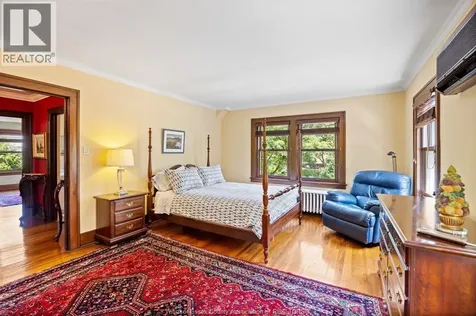 219 Jefferson Windsor ON N8S 2P5