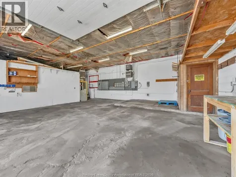 5145 Dumouchelle Street Tecumseh ON N9A 6J3