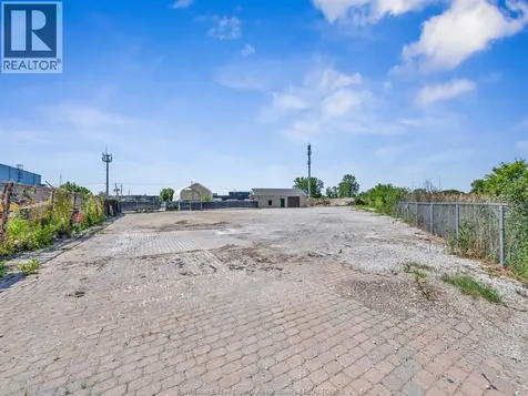 5145 Dumouchelle Street Tecumseh ON N9A 6J3