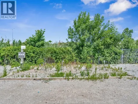 5145 Dumouchelle Street Tecumseh ON N9A 6J3