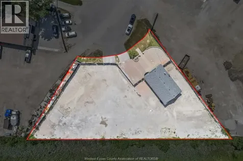 5145 Dumouchelle Street Tecumseh ON N9A 6J3