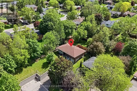 52 Grand Avenue Haldimand ON N3W 2J5