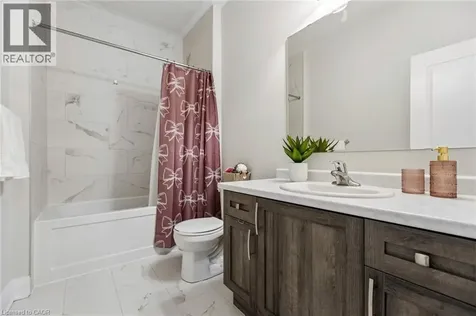 294 Chokecherry Crescent Waterloo ON N2V 0H1