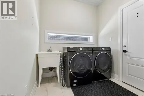 294 Chokecherry Crescent Waterloo ON N2V 0H1
