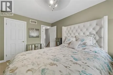 1173 Bellview Crescent Burlington ON L7S 1C9