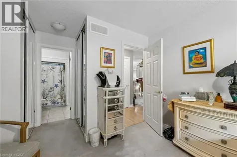 1173 Bellview Crescent Burlington ON L7S 1C9
