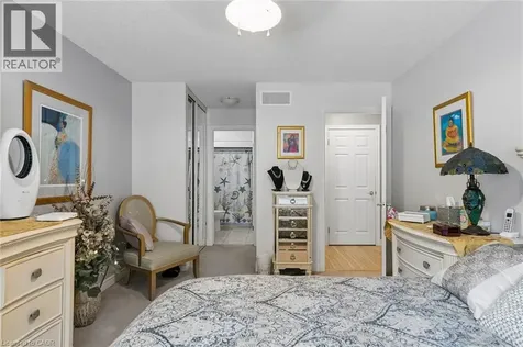 1173 Bellview Crescent Burlington ON L7S 1C9