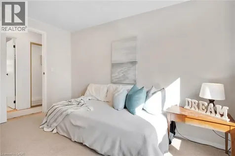 28 Macpherson Crescent Flamborough ON N0B 2J0