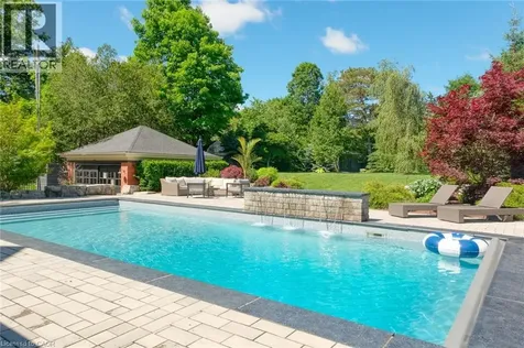 18 Brant Road North Cambridge ON N1S 2W1