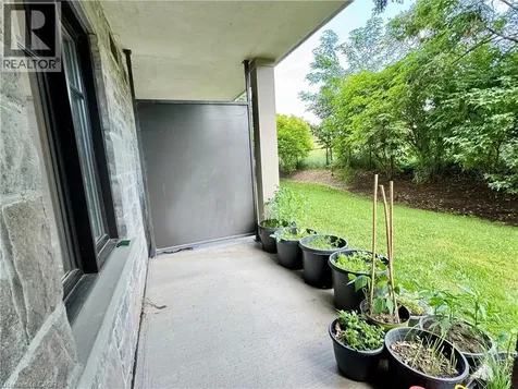 776 Laurelwood Drive Waterloo ON N2V 2N2