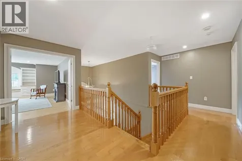 112 Dirksen Court Kitchener ON N2P 2M1