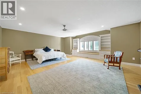 112 Dirksen Court Kitchener ON N2P 2M1