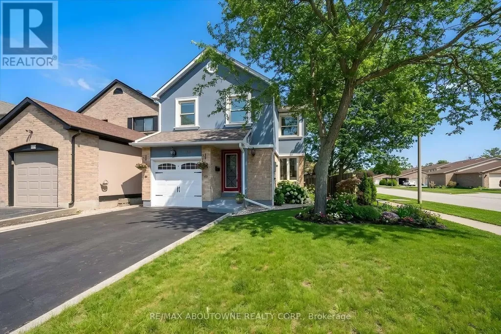 395 Maidstone Crescent Oakville (ga Glen Abbey) ON L6M 1C1