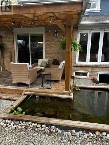395 Maidstone Crescent Oakville (ga Glen Abbey) ON L6M 1C1