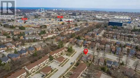 395 Maidstone Crescent Oakville (ga Glen Abbey) ON L6M 1C1
