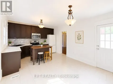219 Erie Avenue Brantford ON N3S 2H1