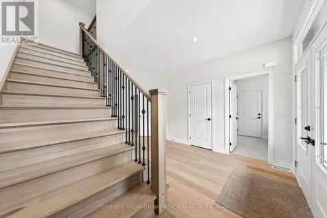 42 Rich Avenue Cambridge ON N1R 2A5