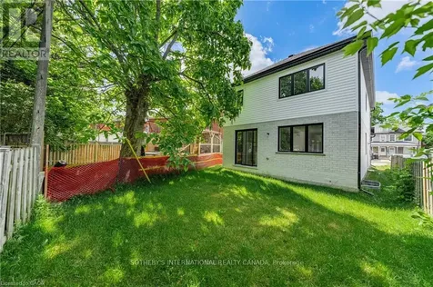 42 Rich Avenue Cambridge ON N1R 2A5