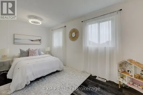 84 Wellington Street South Mapleton ON N0G 1P0