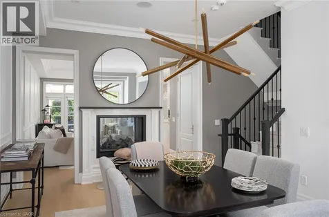 253 Hanover Street Oakville ON L6K 0H3
