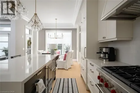 253 Hanover Street Oakville ON L6K 0H3