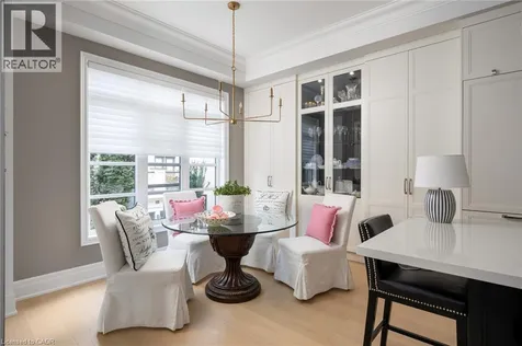 253 Hanover Street Oakville ON L6K 0H3