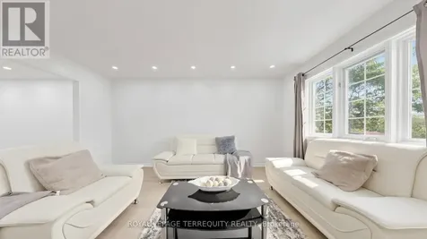 700 Champlain Boulevard Cambridge ON N1R 8K1