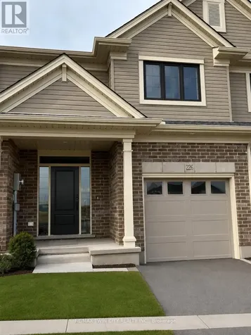 226 Renaissance Drive St. Thomas ON N5R 0C1
