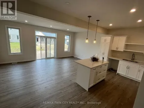 226 Renaissance Drive St. Thomas ON N5R 0C1