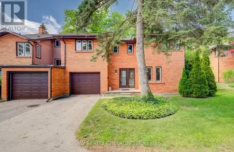 206 Candlewood Crescent Waterloo ON N2L 5Y9