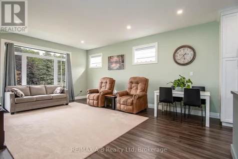 172 Hooper Street St. Marys ON N4X 0C1